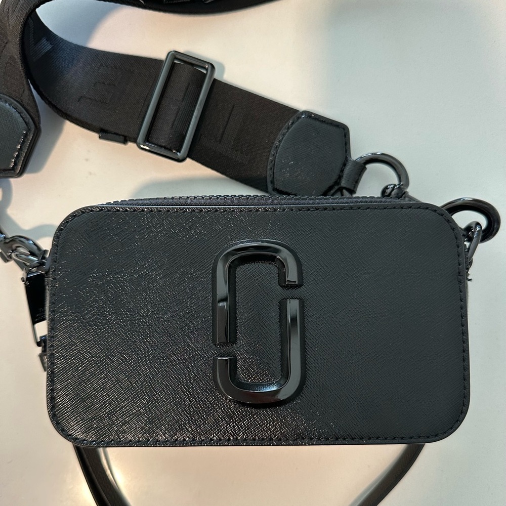 Marc Jacob’s Snapshot Bag - Picture 3 of 4
